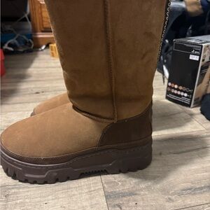 UGG Tan Sheepskin Lined Boots